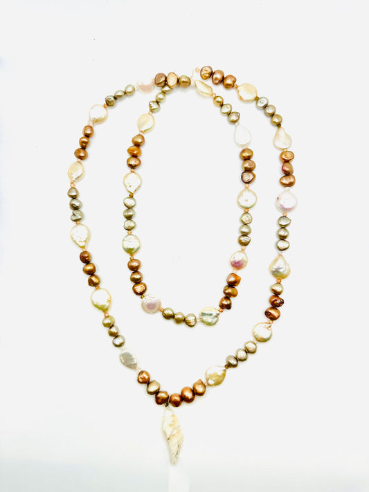 Rita pearl necklace