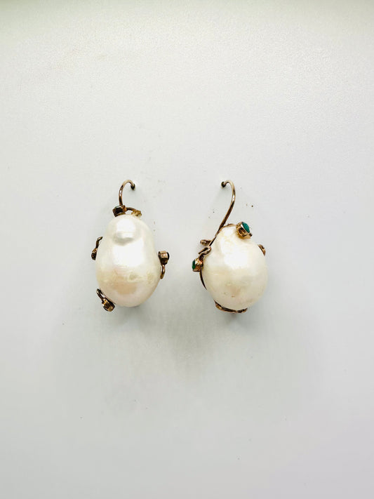 Mother pearl earrings