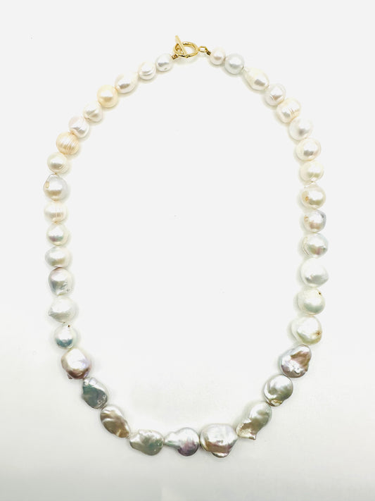 Paola necklace